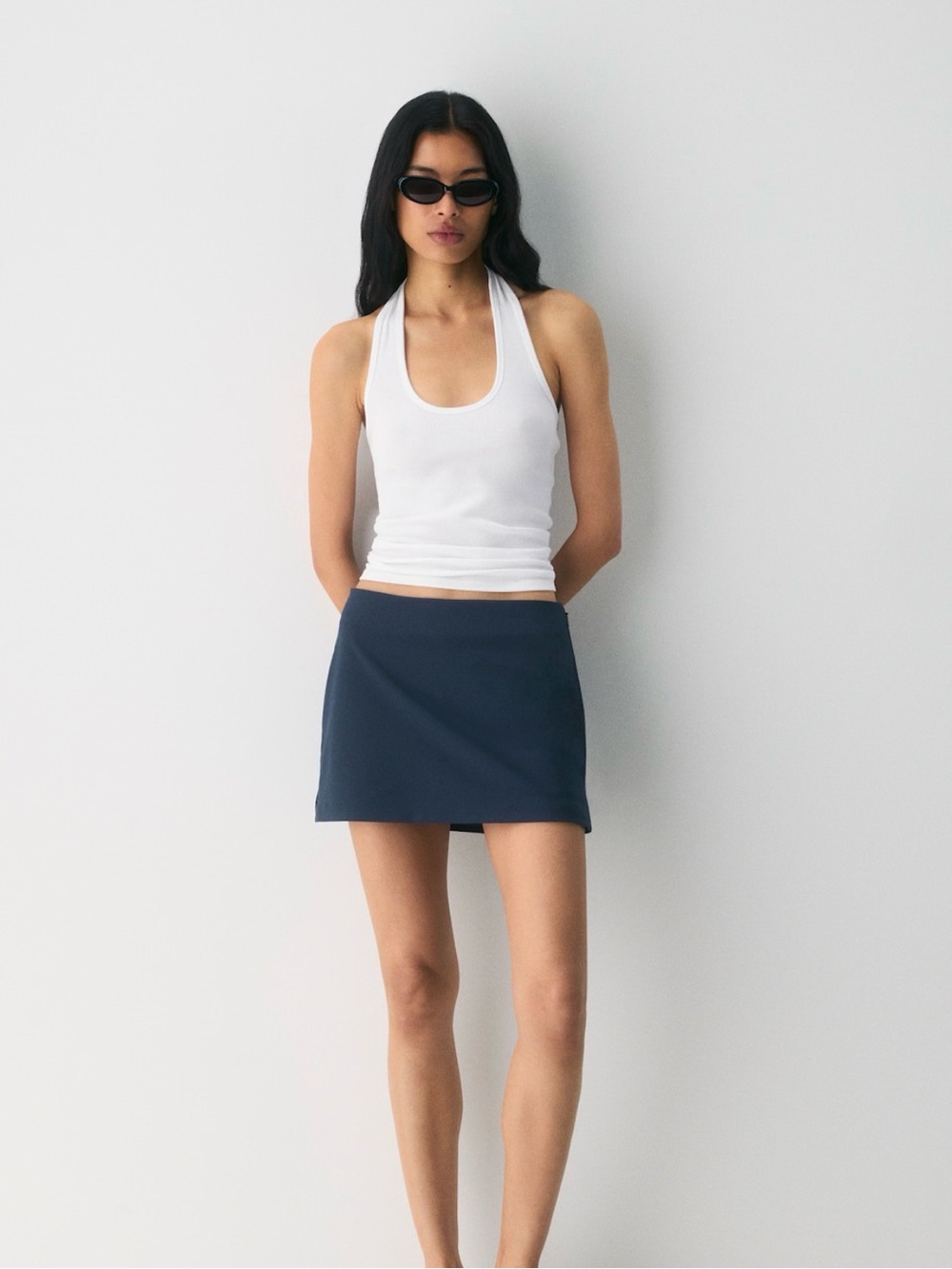 Aritzia Roundup Skort
Size 4
Color Admiral